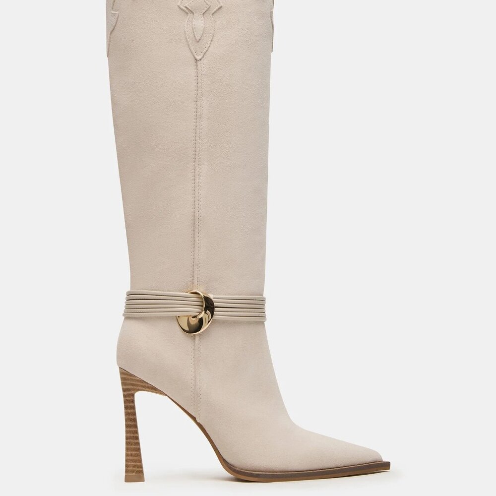KYNDALL BONE SUEDE Size 6.5